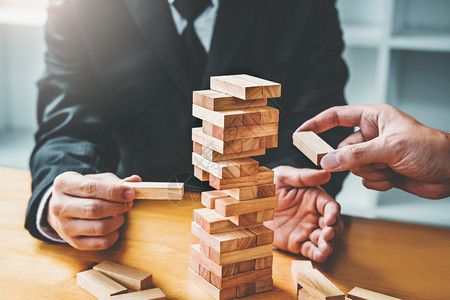 公司是否需要扩大其社交影响力?(图1) 3487.jpg_wh300.jpg